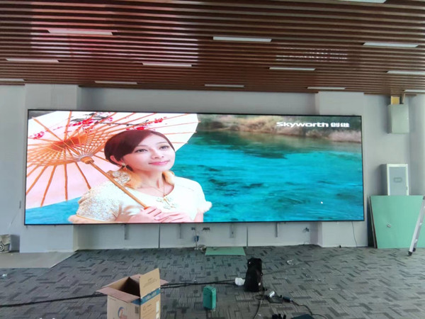 临清P1.53led小间距屏安装案例